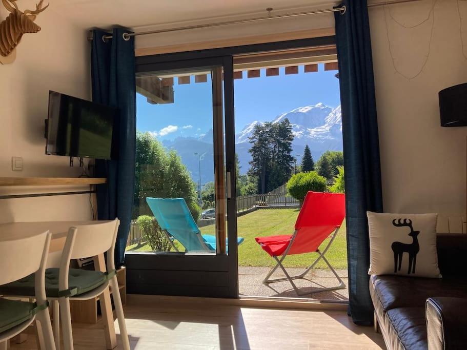 شقة La Marmotte: Vue Mont Blanc, Terrasse, Parking كومْبلو المظهر الخارجي الصورة