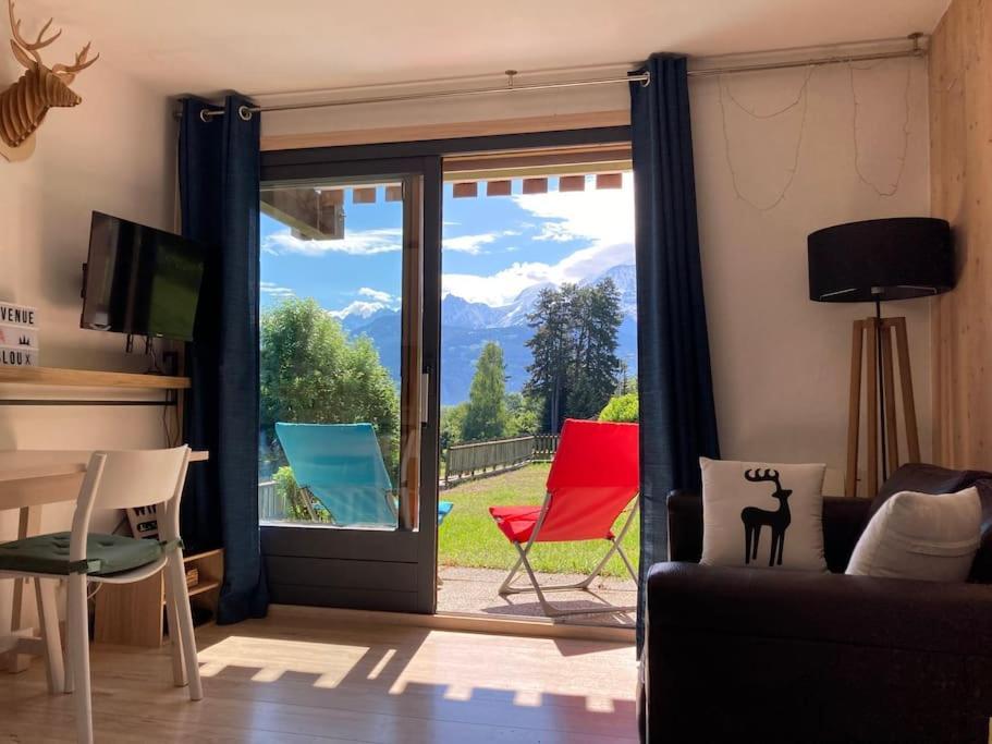 شقة La Marmotte: Vue Mont Blanc, Terrasse, Parking كومْبلو المظهر الخارجي الصورة